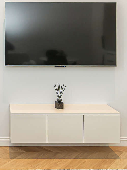 Pakabinamų tv staliukų gamyba